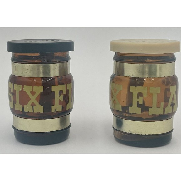 Vintage Six Flags Over Texas Barrel Mug Salt and Pepper Shaker Set - Picture 7 of 16